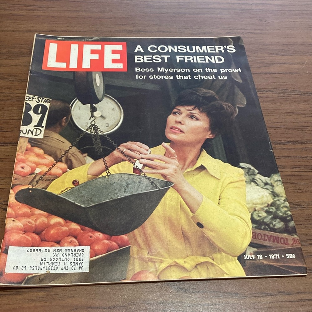 Vintage LIFE July 16, 1971 Magazine Cover